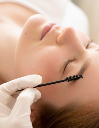 Faceworks Eyebrow Treatment Airlie Beach